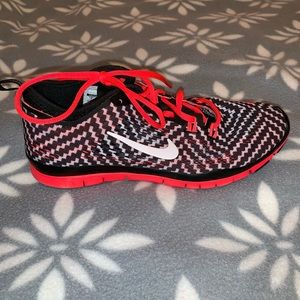 Nike free 5.0